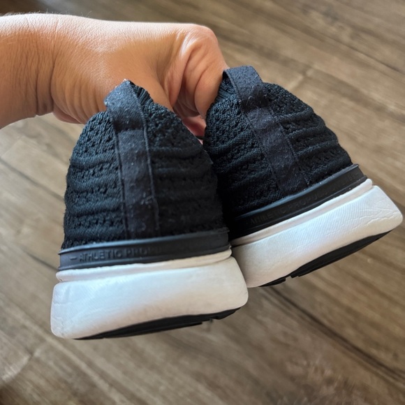 APL Techbloom black sneakers size 6.5 - Picture 4 of 8